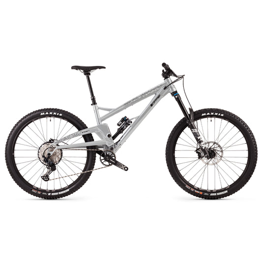 Stage 7 Pro - Orange Bikes