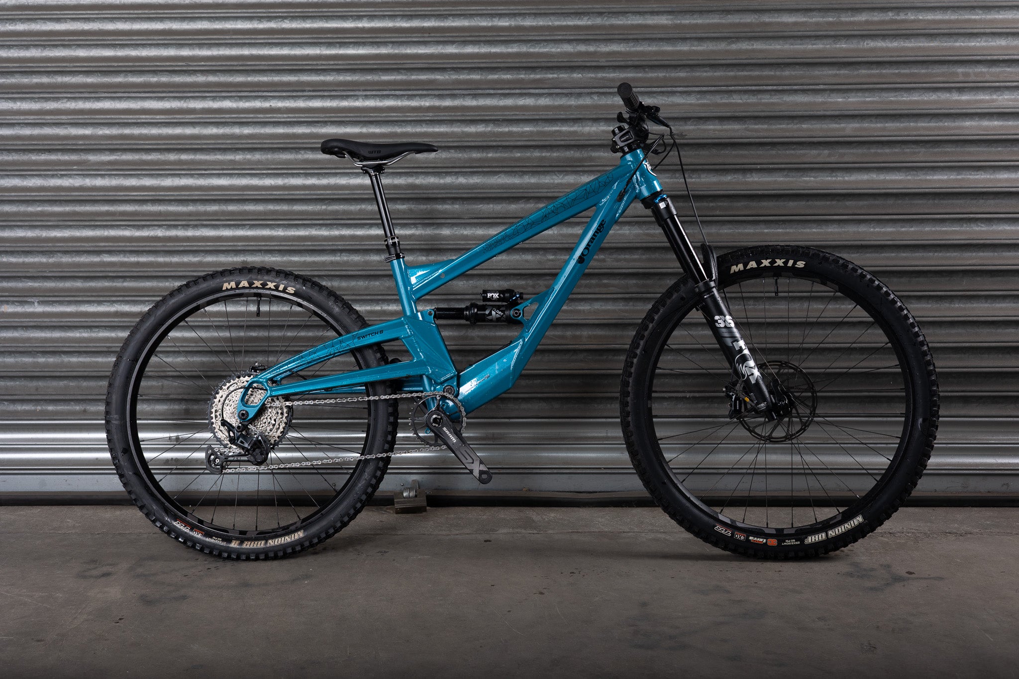 Switch6PROMediumYorkshireTEAL-