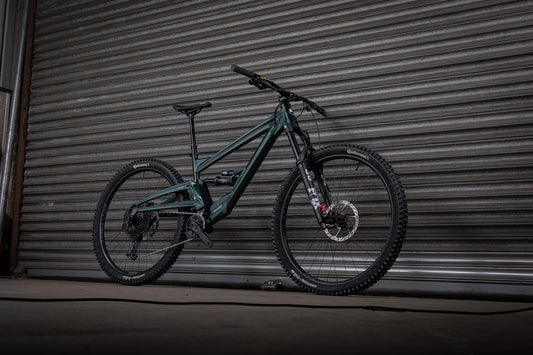 2026 Stage 6 Pro - Orange Bikes