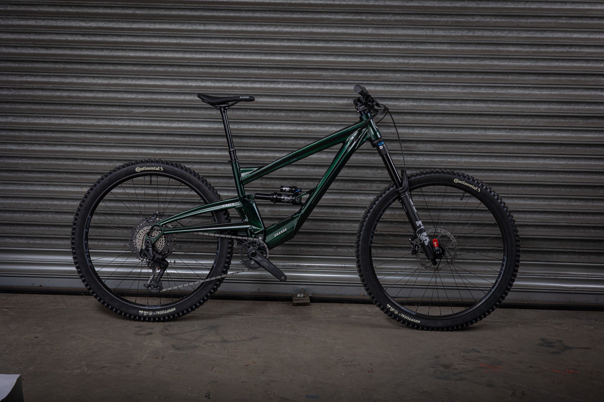 2026 Stage 6 Pro - Orange Bikes