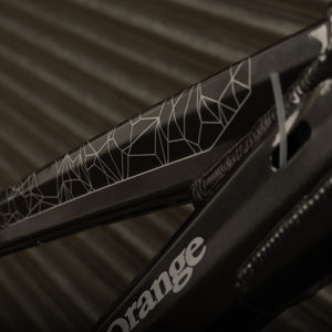 Stage 7 Frame Charcoal Grtey 2024 Medium