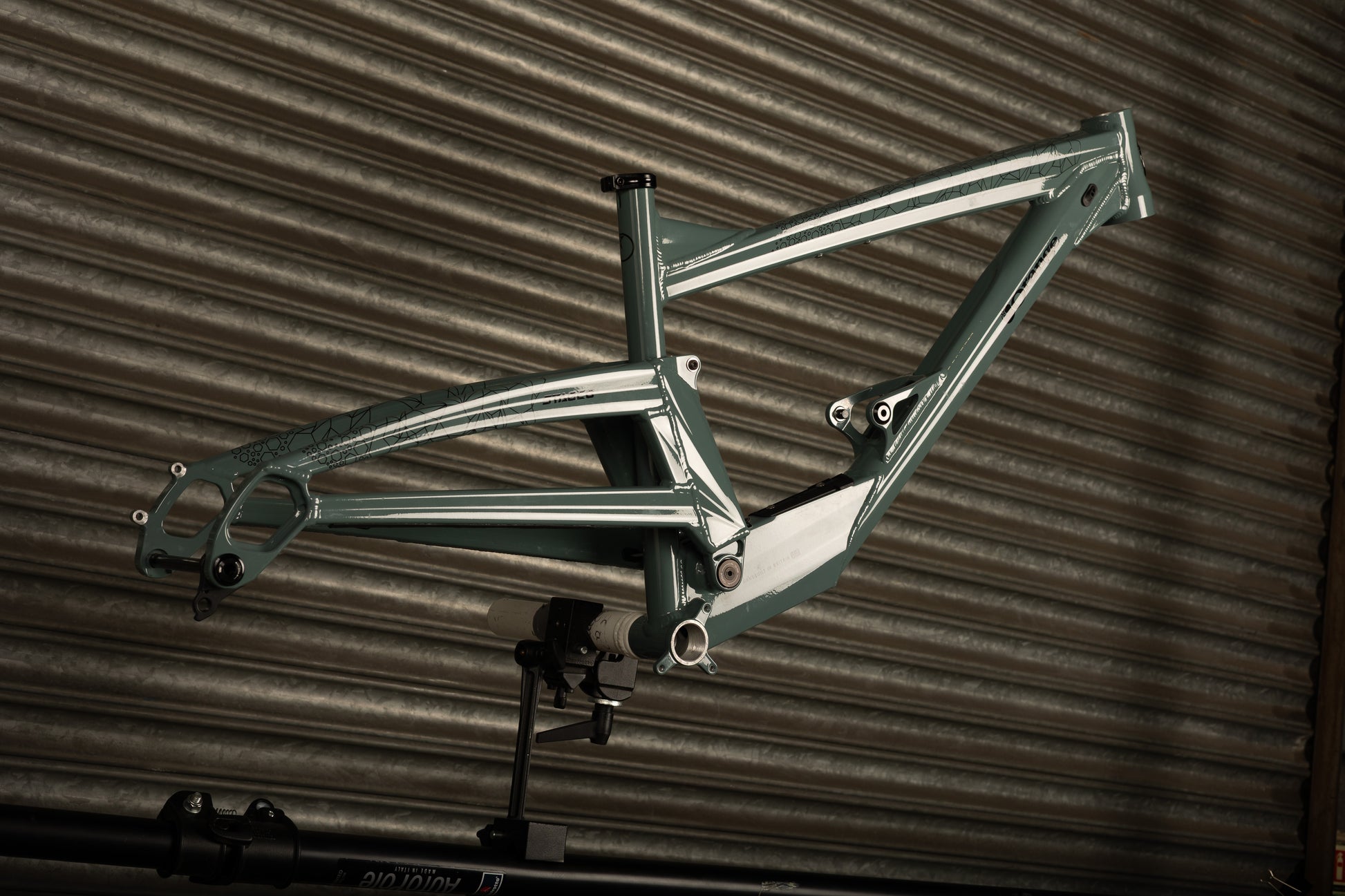 Stage 6 Frame 2024 Earl Grey LARGE