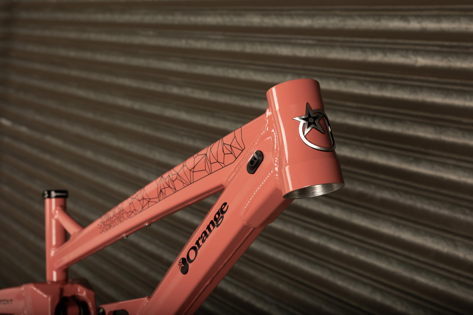 2022 Switch 7 Frame Angel Delight MEDIUM