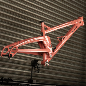 2022 Switch 7 Frame Angel Delight MEDIUM