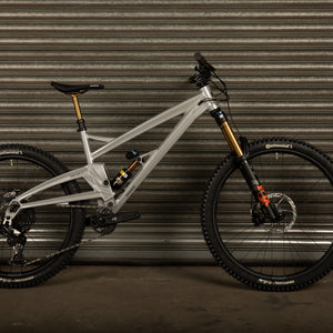 Switch 7 Factory Silver Shadow LARGE 2026