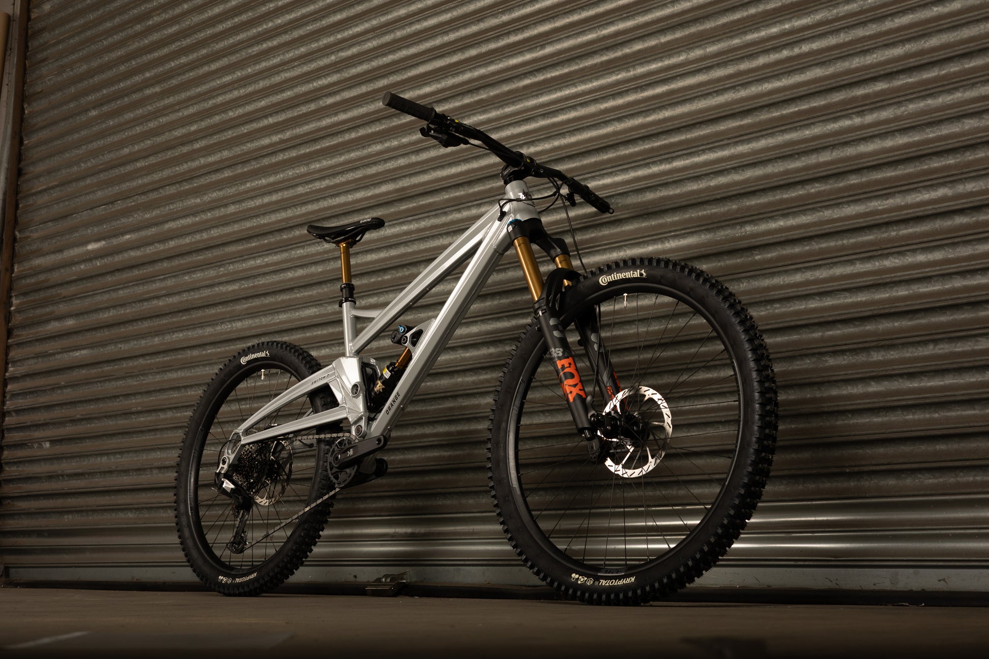 Switch 7 Factory Silver Shadow LARGE 2026