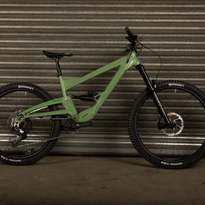 Switch 6 RS LARGE Wasabi Green 2026