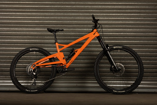 Switch 7 RS Fizzy Orange 2026 LARGE