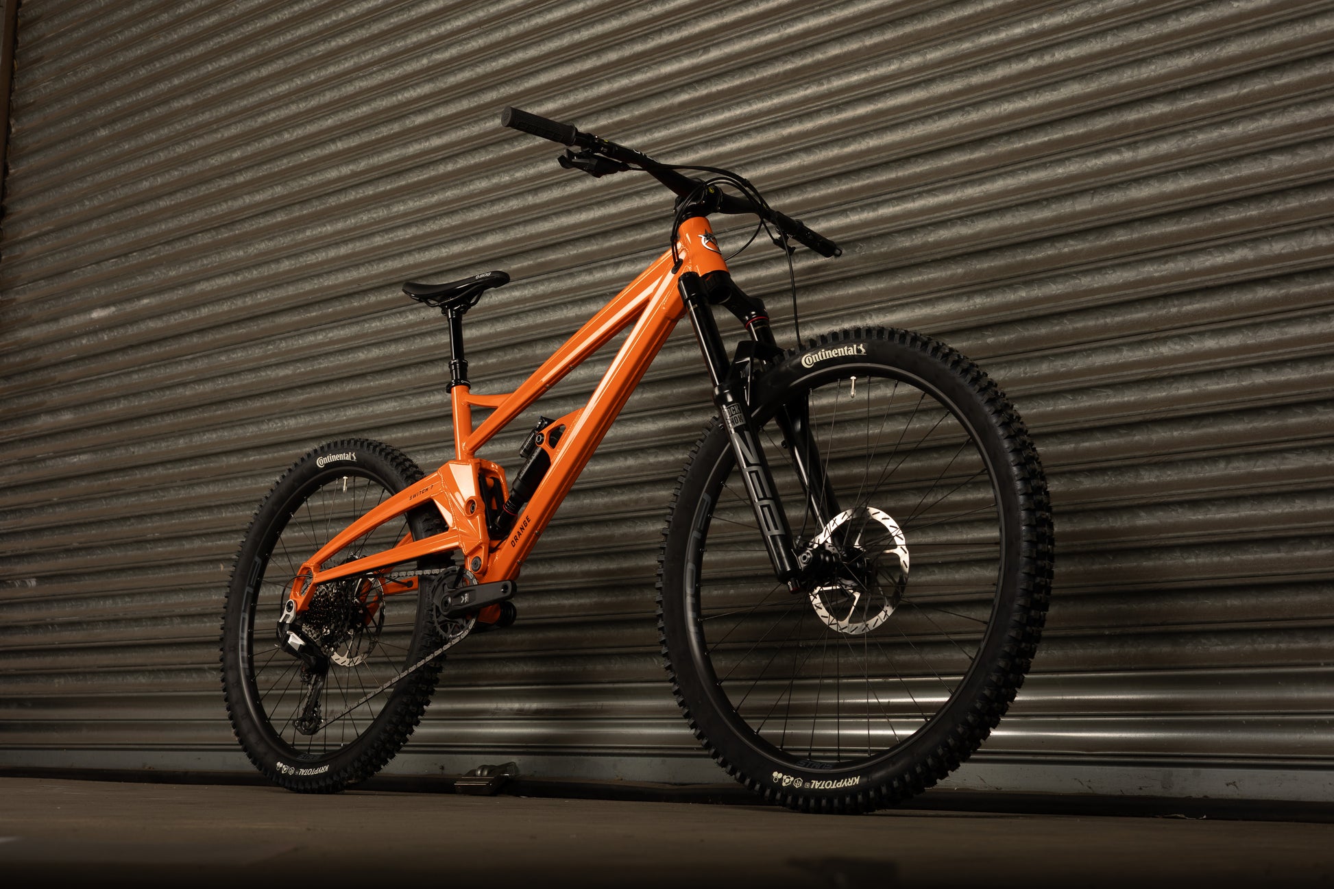 Switch 7 RS Fizzy Orange 2026 LARGE