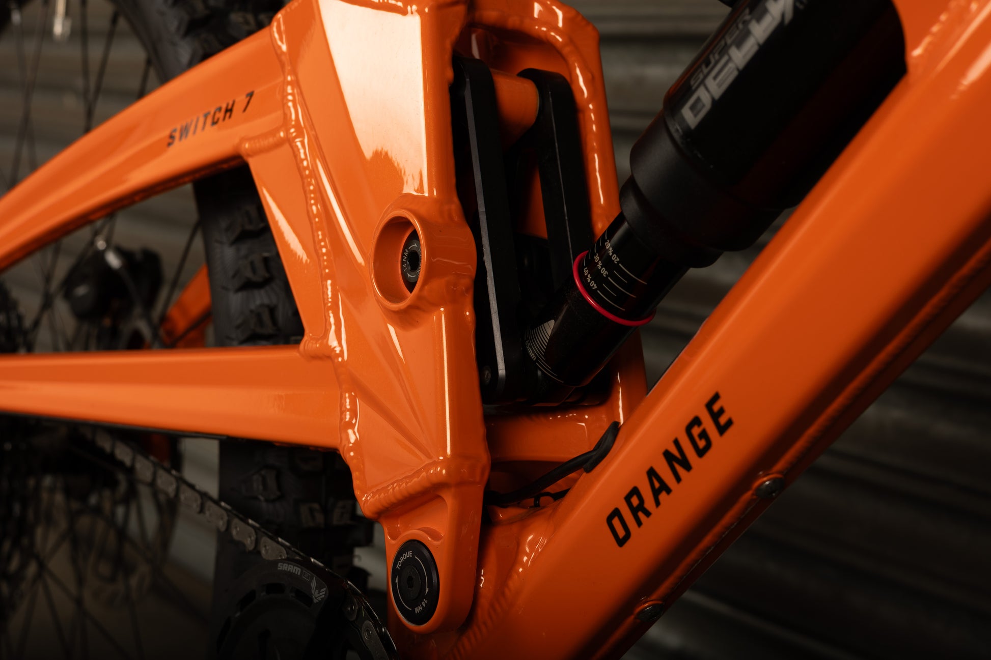 Switch 7 RS Fizzy Orange 2026 LARGE