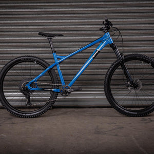 Clockwork BASE 27.5 - Orange Bikes