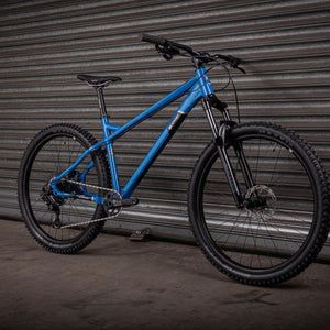 Clockwork BASE 27.5 - Orange Bikes