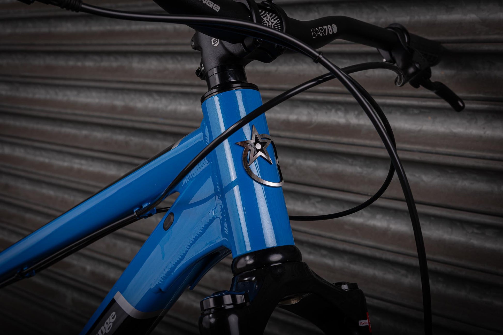 Clockwork BASE 27.5 - Orange Bikes