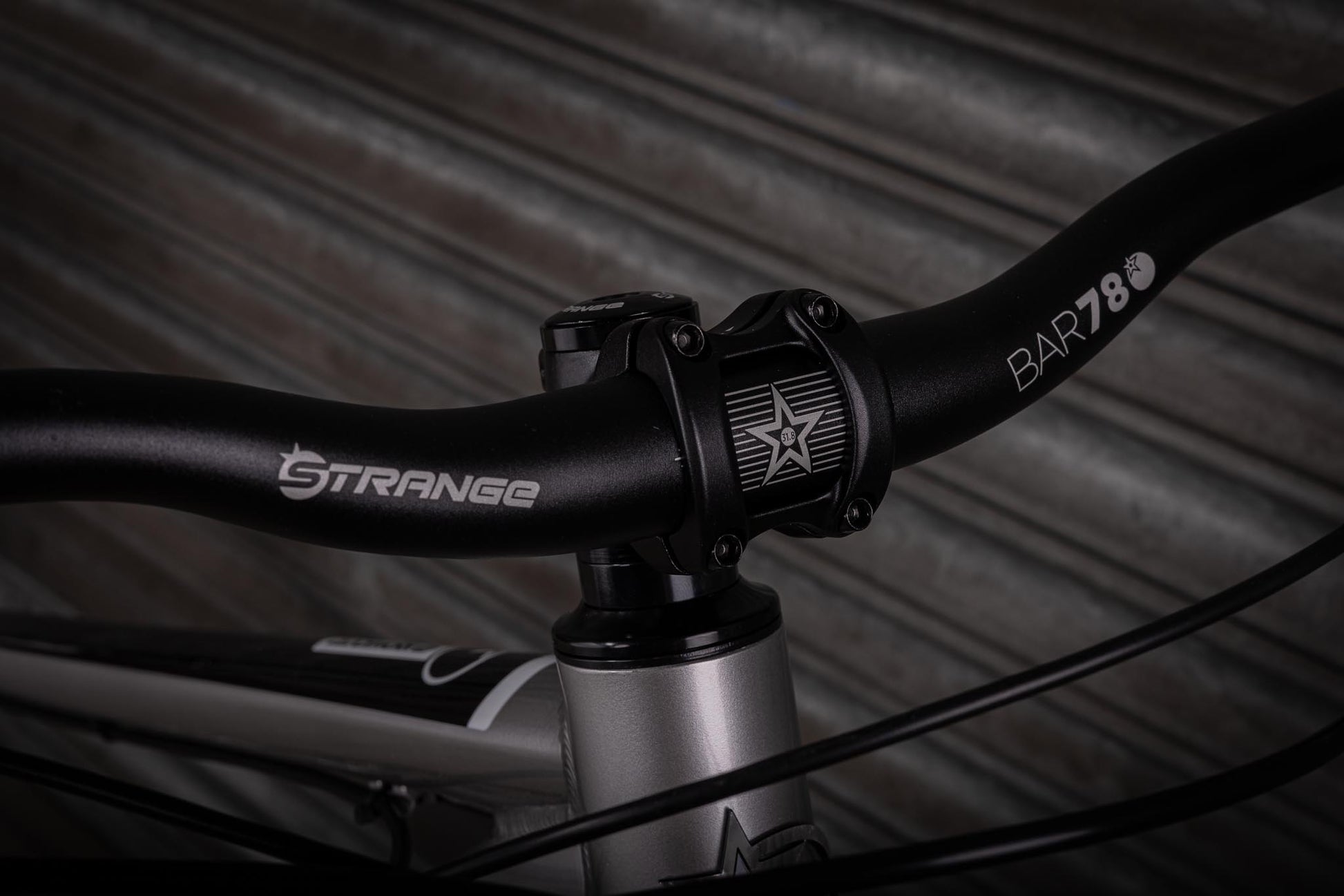 Clockwork EVO COMP - Orange Bikes