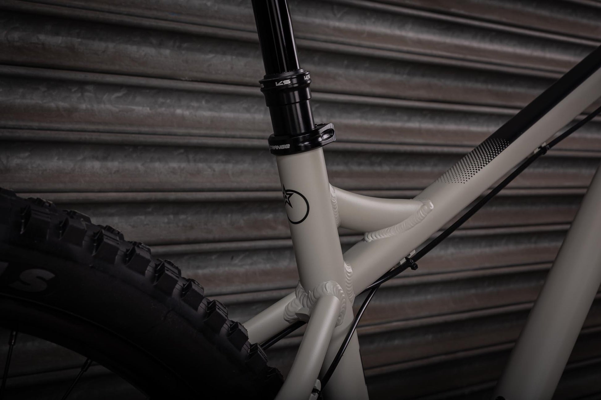 Crush Base - Orange Bikes