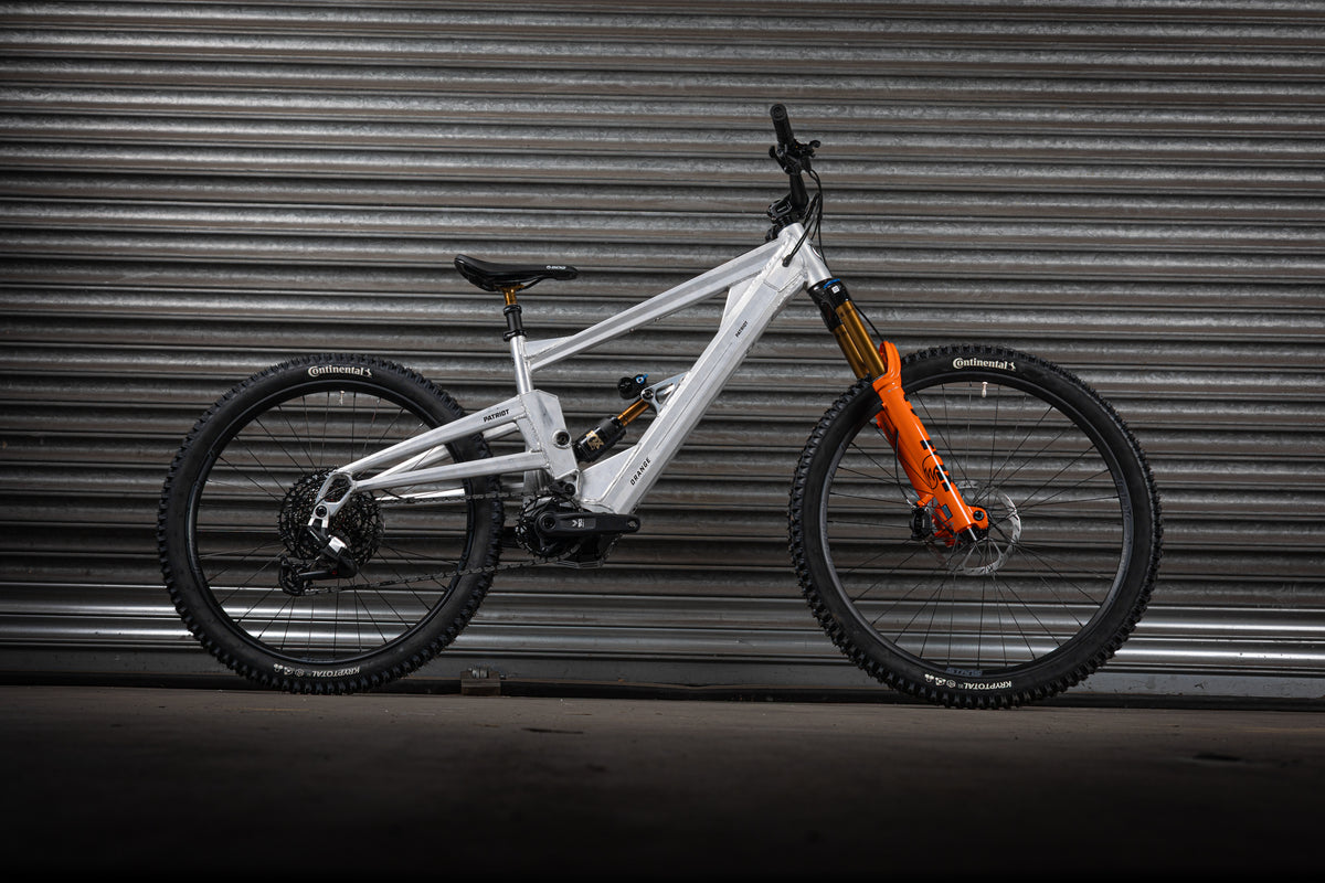 Patriot AVINOX - Orange Bikes