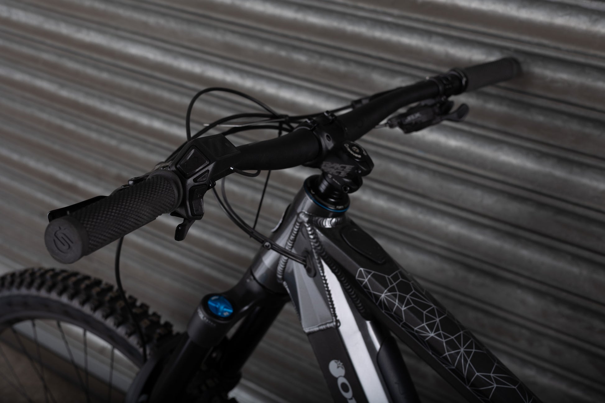 BRAND NEW! Phase Evo 29 Pro, Medium, Charcoal Grey - Orange Bikes