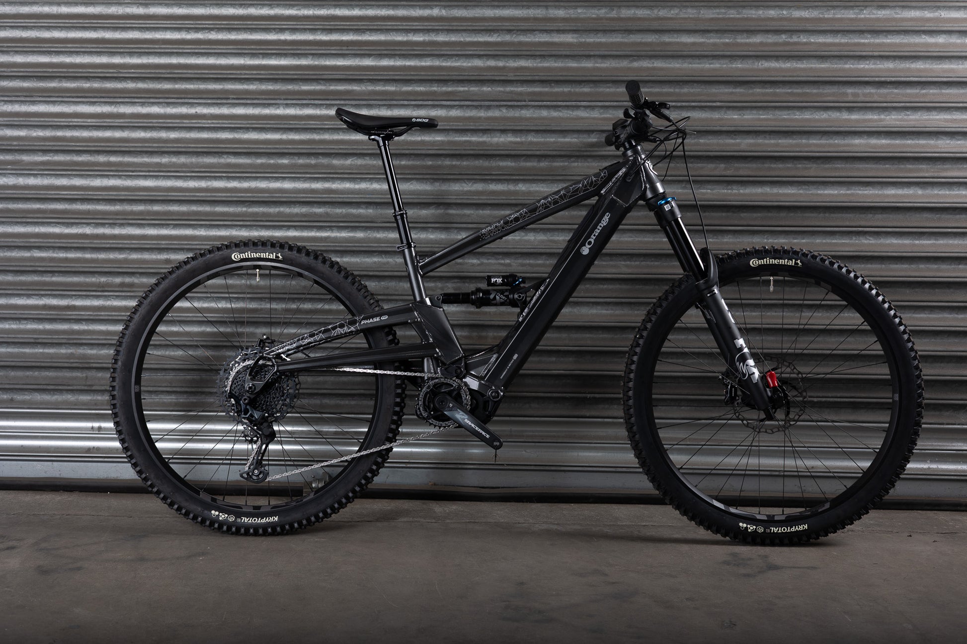 BRAND NEW! Phase Evo 29 Pro, Medium, Charcoal Grey - Orange Bikes