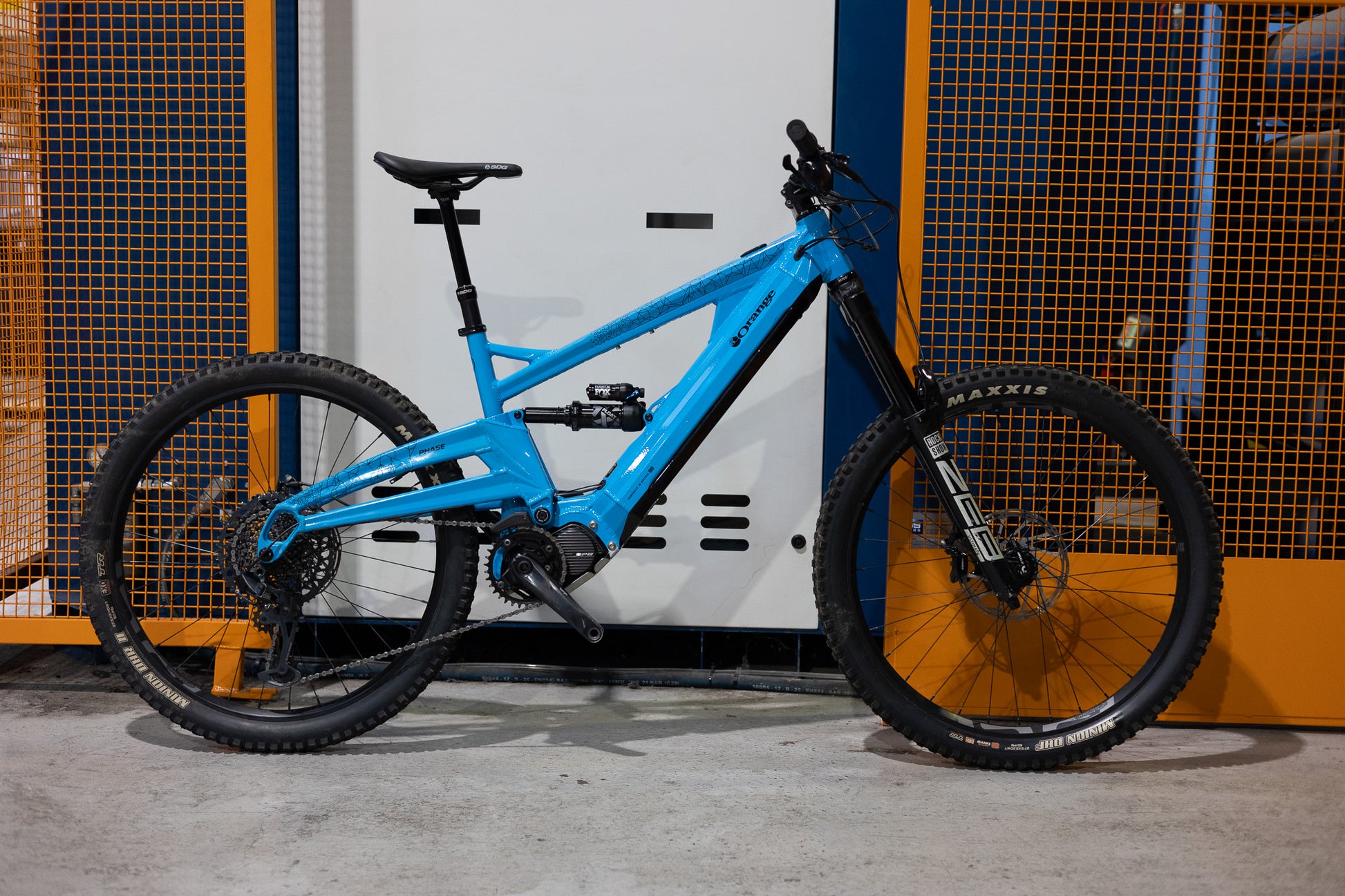 2023 Phase RS (EX-DEMO) - Orange Bikes