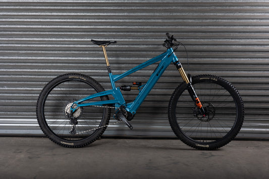 Ex-Demo 2025 Phase Evo 29 Factory, Large, Yorkshire Teal - Orange Bikes