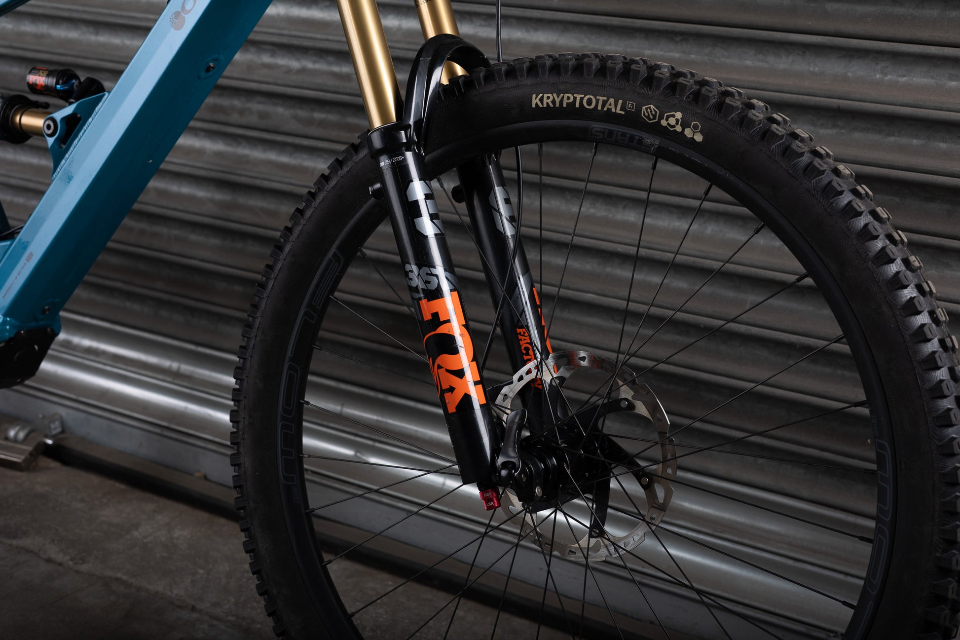 Ex-Demo 2025 Phase Evo 29 Factory, Large, Yorkshire Teal - Orange Bikes
