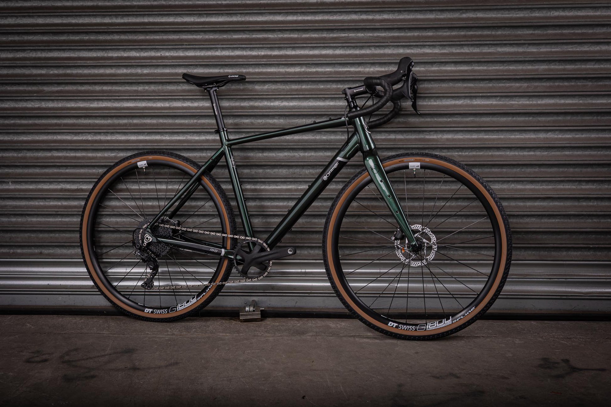 RX9 PRO 700c - Orange Bikes