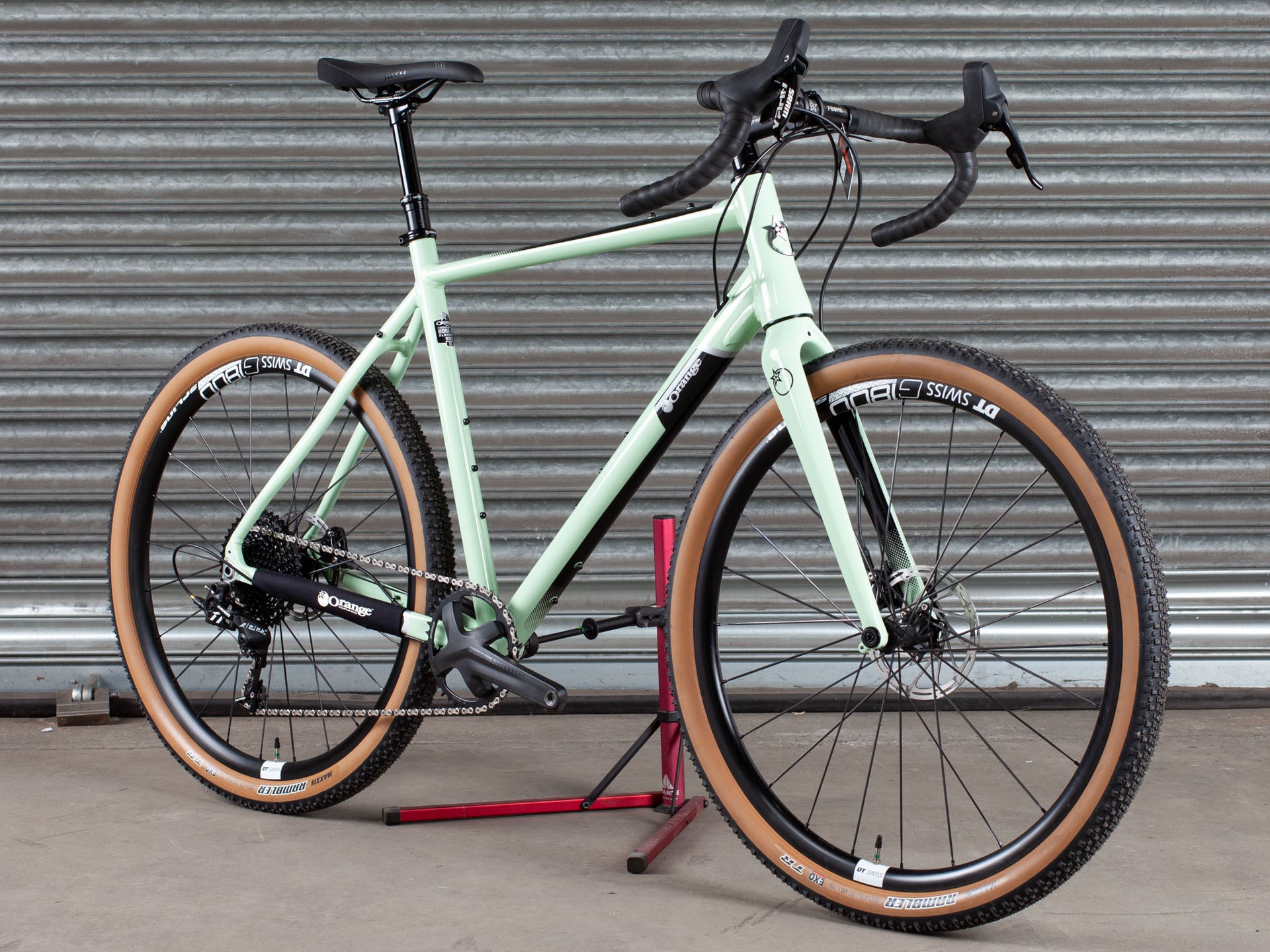 RX9 PRO 700c - Orange Bikes