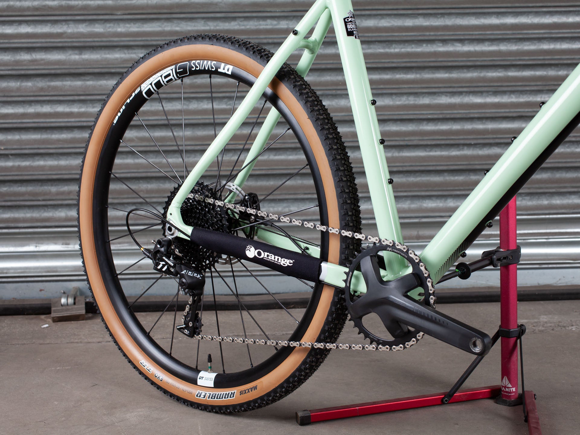 RX9 PRO 700c - Orange Bikes