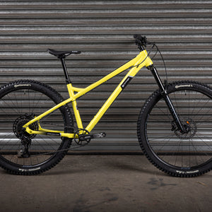 Crush 29 Comp Custom, Medium, Lemon Yellow