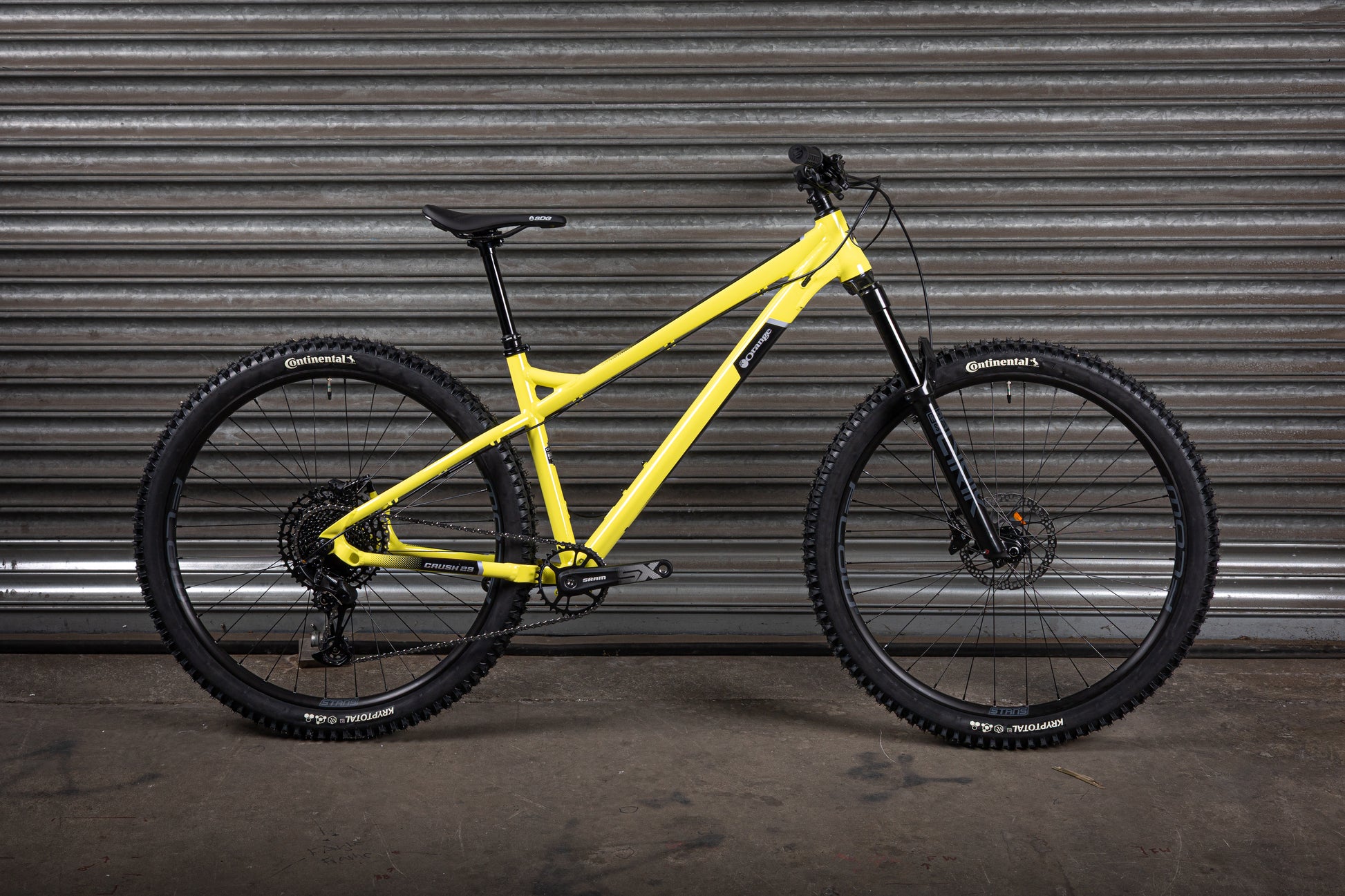 Crush 29 Comp Custom, Medium, Lemon Yellow