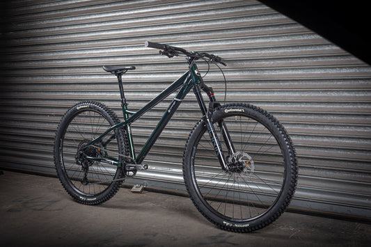 Crush 29 Comp Custom, Medium, British Racing Green - Orange Bikes