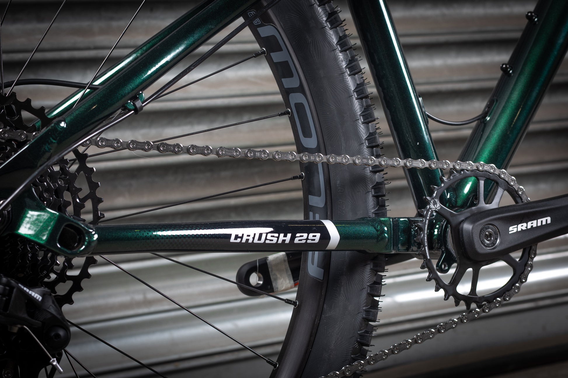 Crush 29 Comp Custom, Medium, British Racing Green