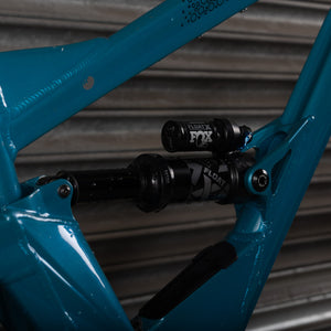 Ex-Demo 2025 Switch 6 Pro, Large, Yorkshire Teal - Orange Bikes