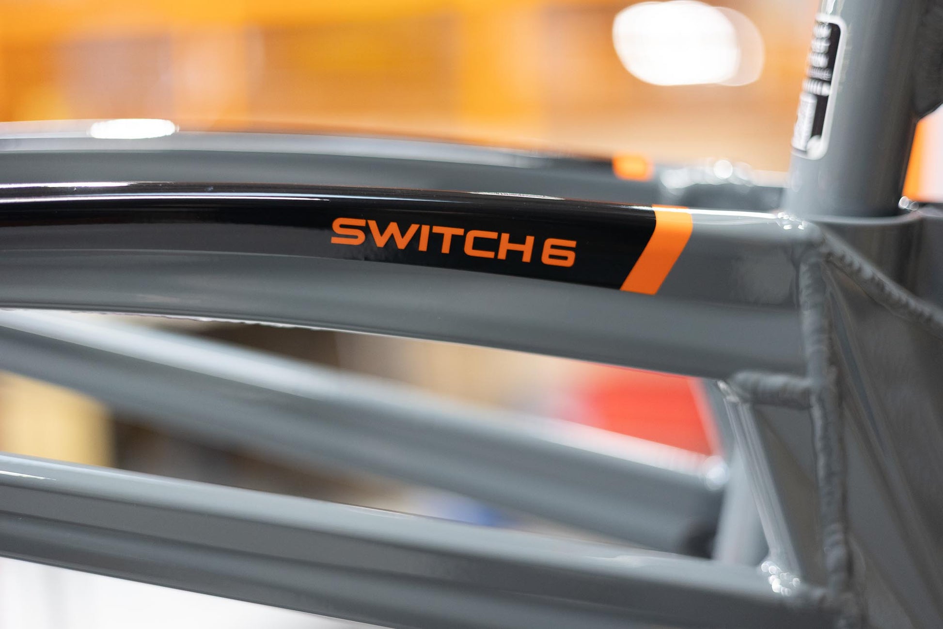 2021 Switch 6 Frames Performance shock Norlando Grey - Orange Bikes