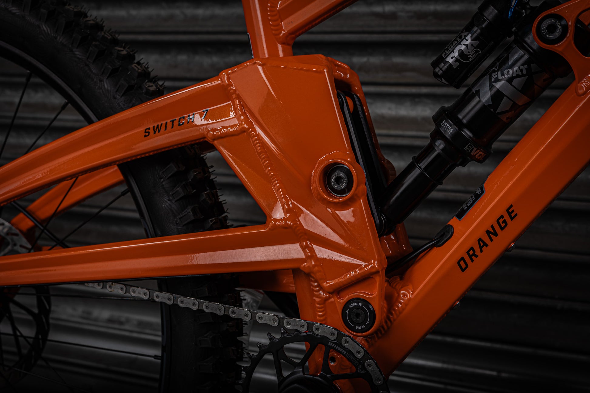 2026 Switch 7 Pro - Orange Bikes
