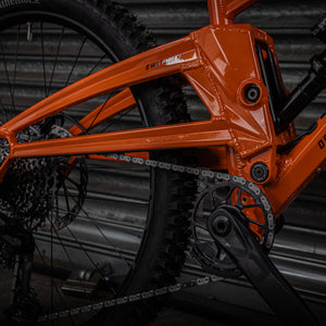 2026 Switch 7 Pro - Orange Bikes