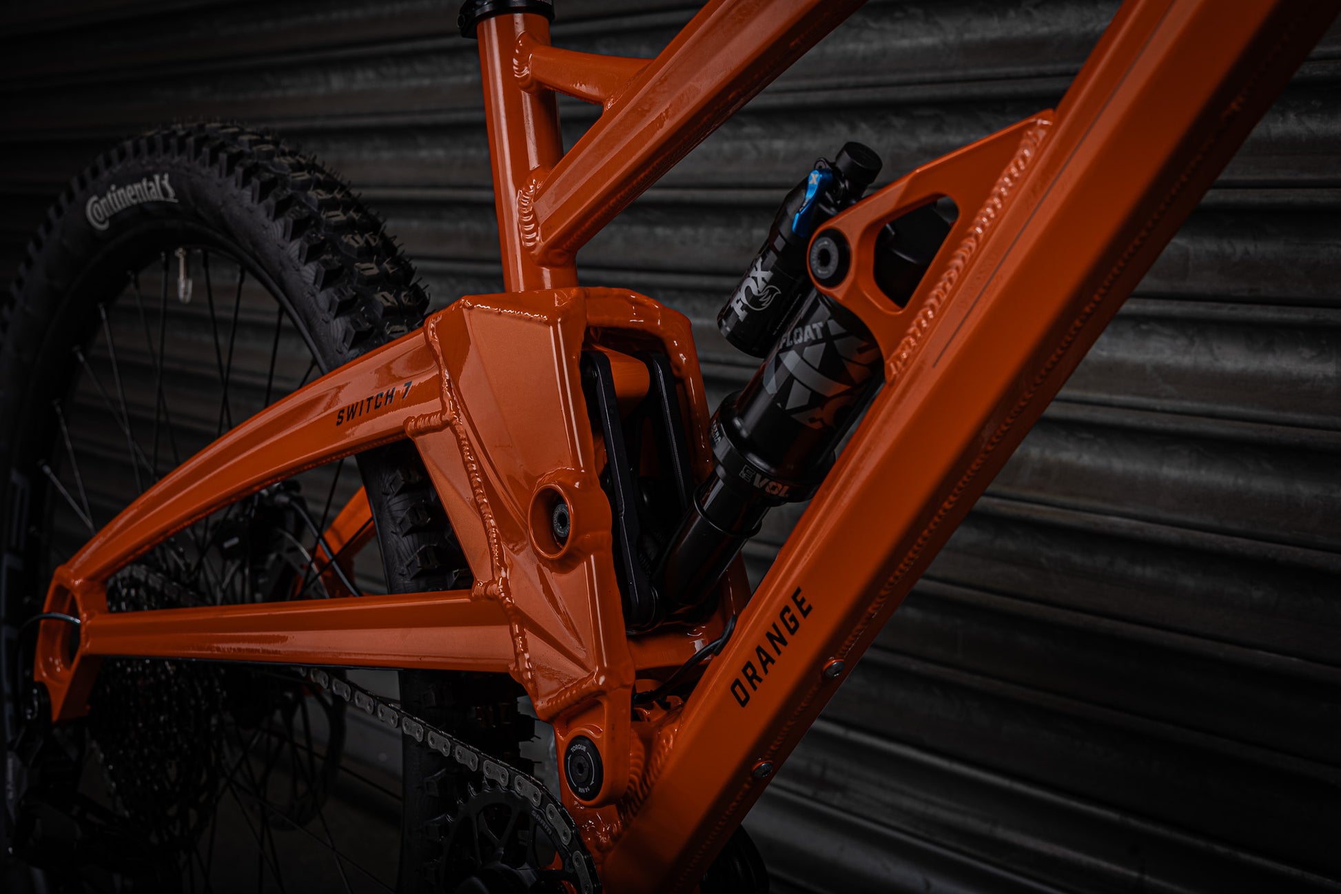 2026 Switch 7 Pro - Orange Bikes