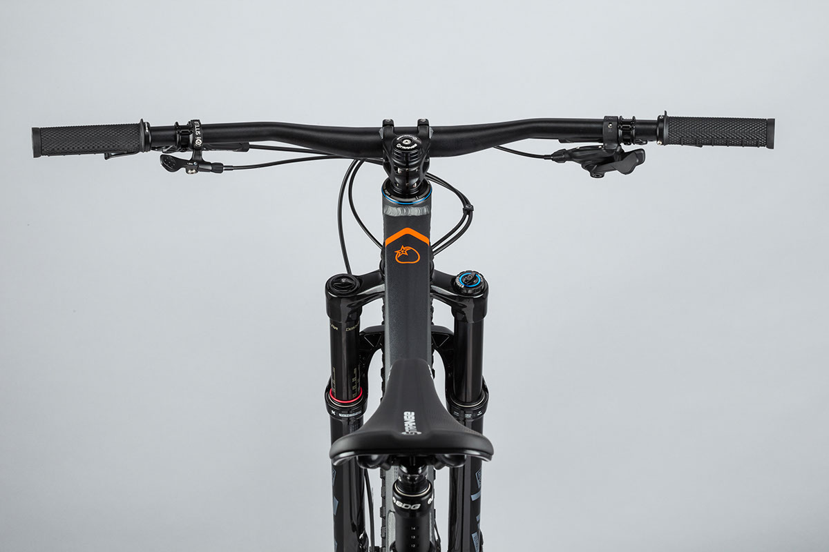 Jetzt Orange Bikes UK 2023 Stage 6 EVO SE Komplettbike und weitere Produkte  von Orange bei  kaufen!